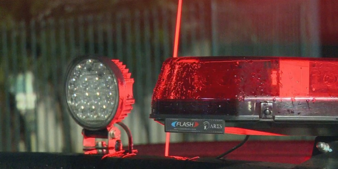 No País: Mulher descongela geladeira e encontra corpo de bebê escondido há um ano