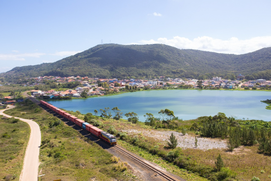 Ferrovia Tereza Cristina celebra 25 anos de conquistas além dos trilhos