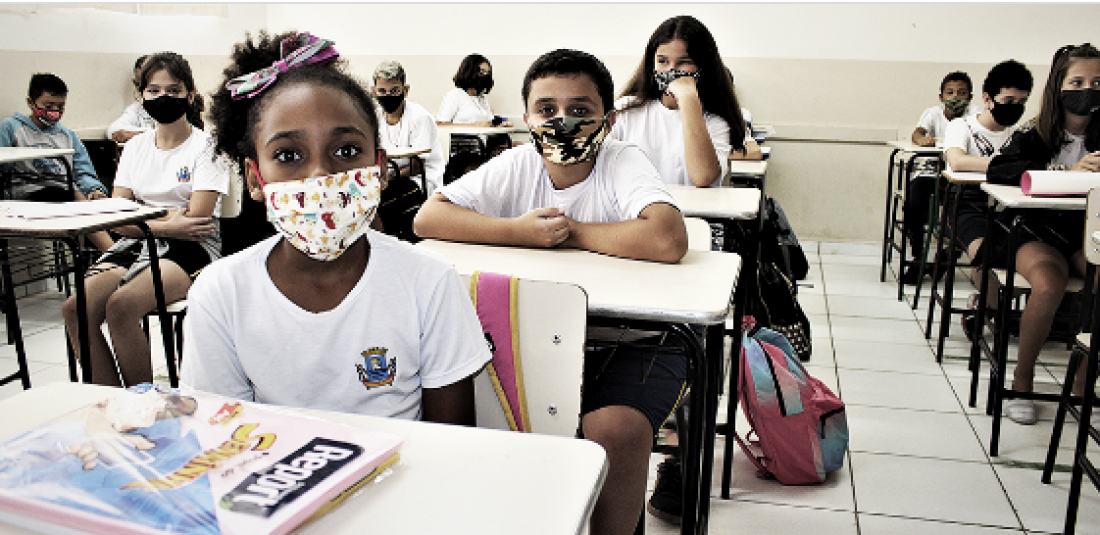 2,8 mil estudantes iniciam ano letivo em Capivari de Baixo