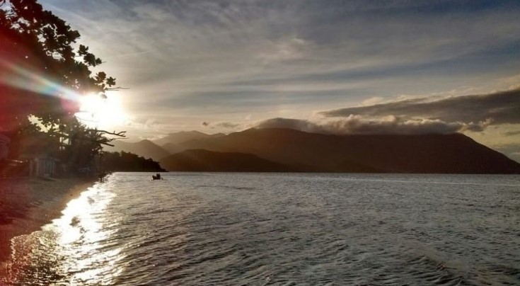 Semana será com variação de nuvens e chuva fraca no Litoral #Tempo