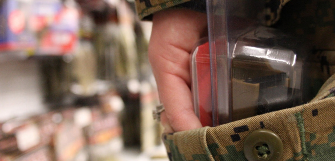 Mulher é presa após furtar supermercado no Centro de Capivari de Baixo