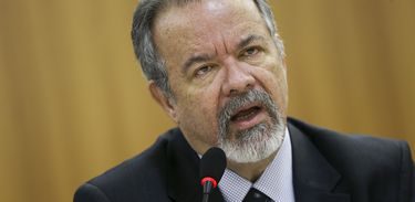 PF ainda não descarta coautoria em ataque a Bolsonaro, diz Jungmann