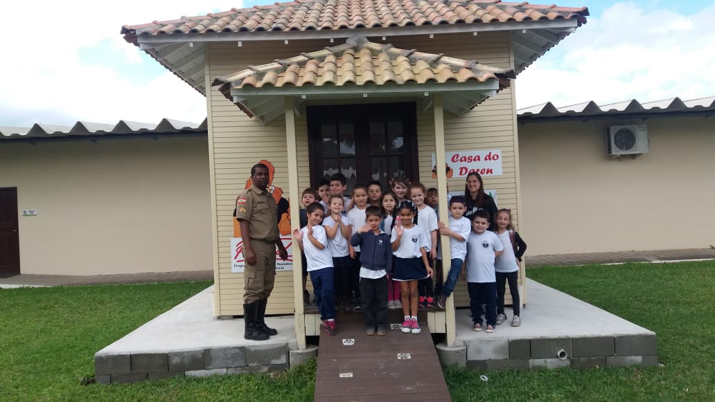 5º BPM de Tubarão dá início às atividades da Semana Nacional de Trânsito #FuturosCidadaos