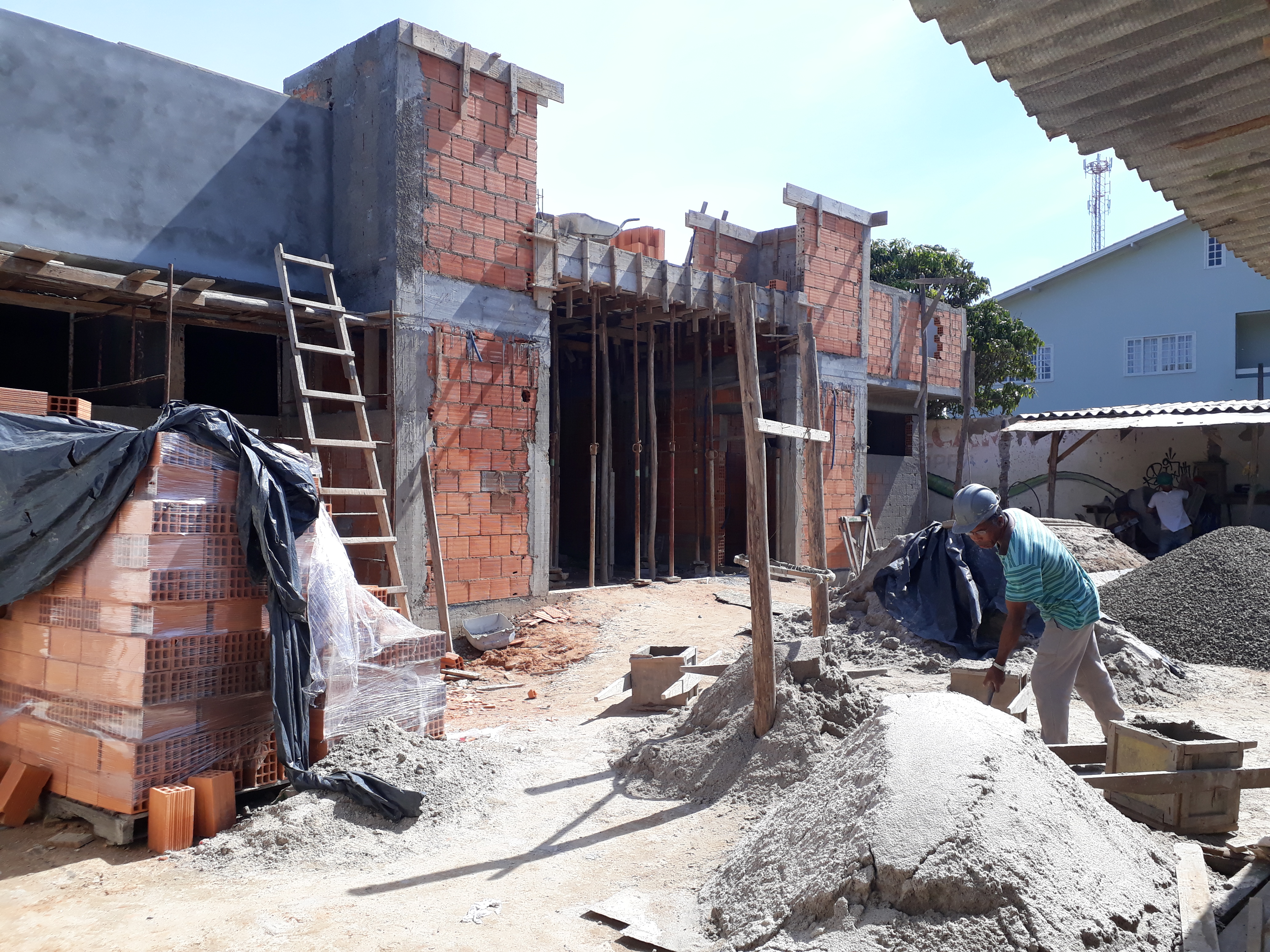 Obra da nova unidade de saúde do bairro Portinho, em Laguna, está 60% concluída