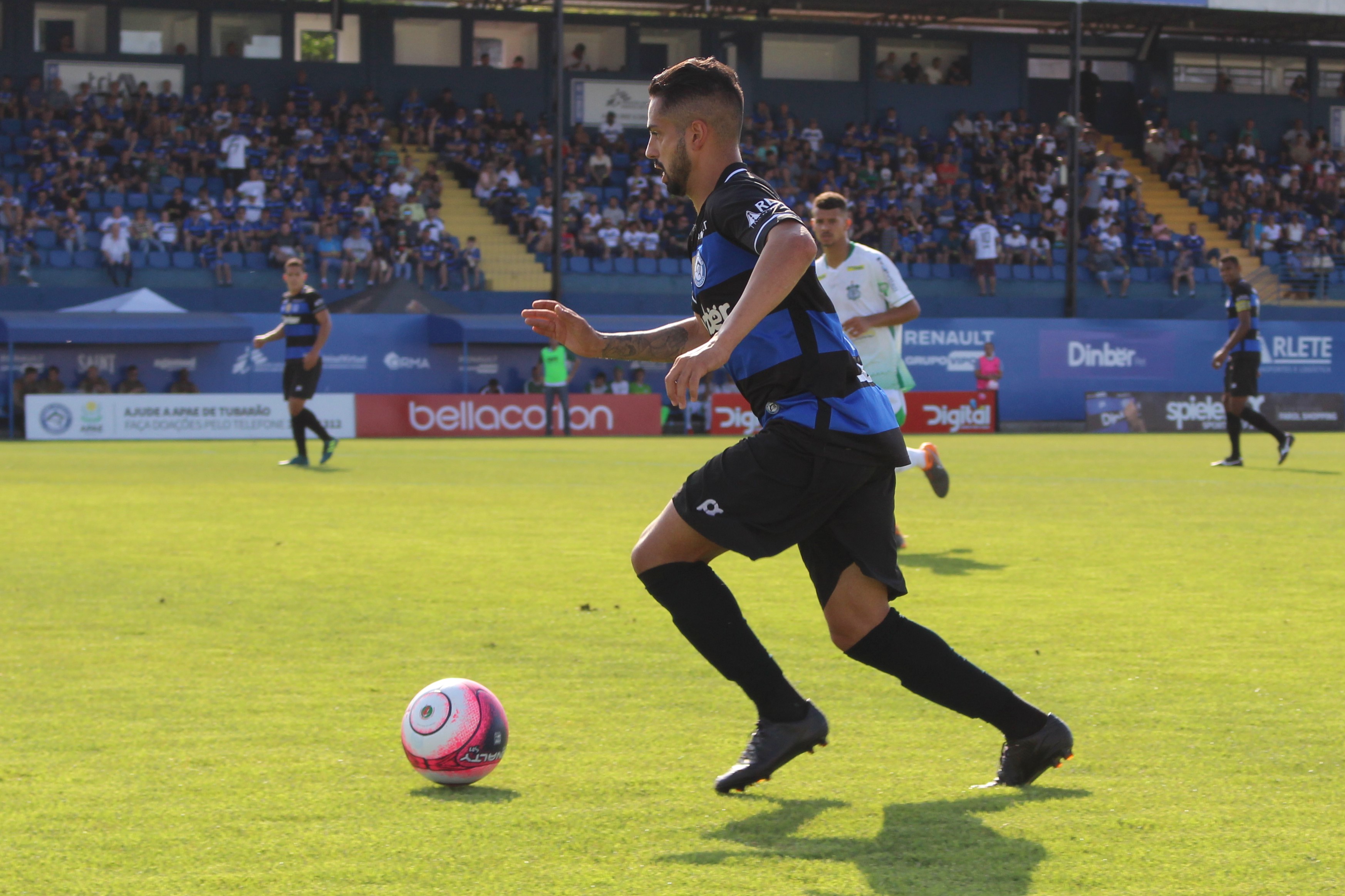 Tubarão empata com o Almirante Barroso pela Copa Santa Catarina