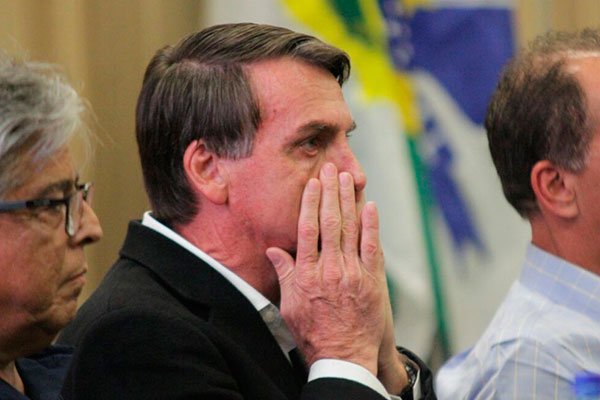 Eleições 2018: Bolsonaro dispara em SC