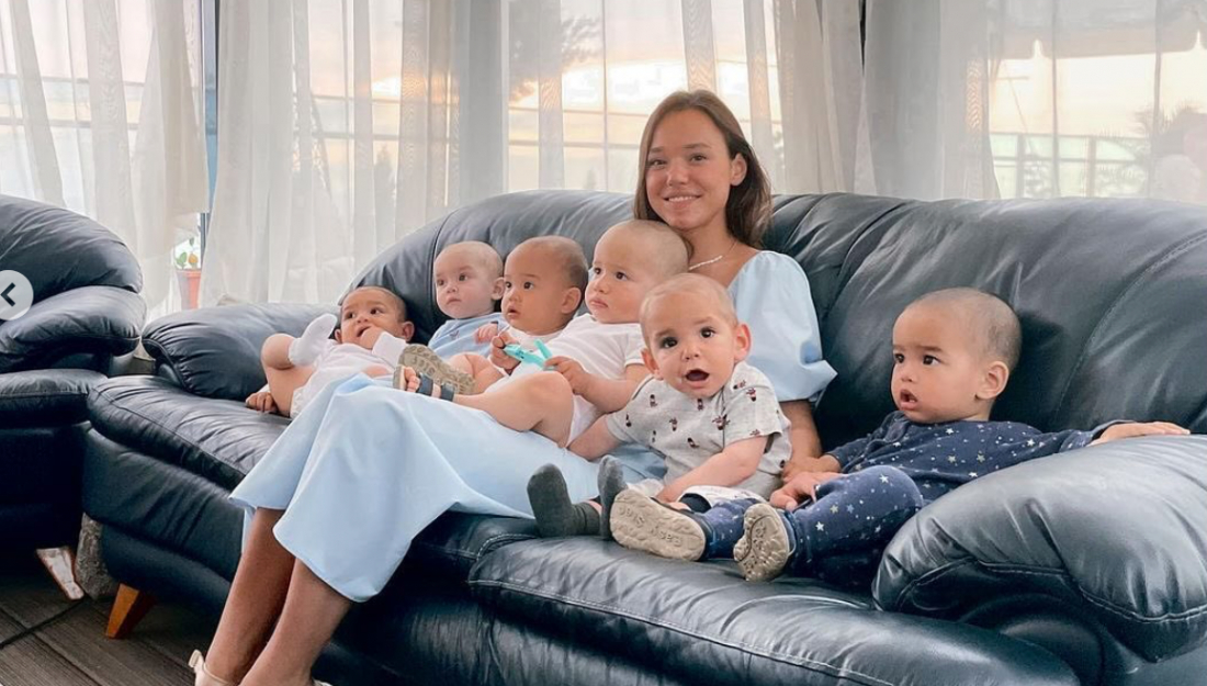 Mulher de 26 anos já é mãe de 22 filhos: 'Não vou parar até ter mais de 100'