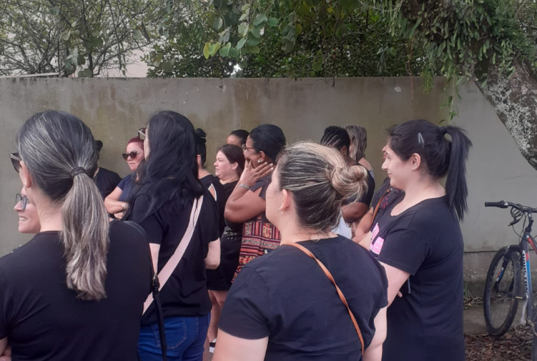 Professores enfrentam problemas na busca de vagas para ACTs em Capivari de Baixo
