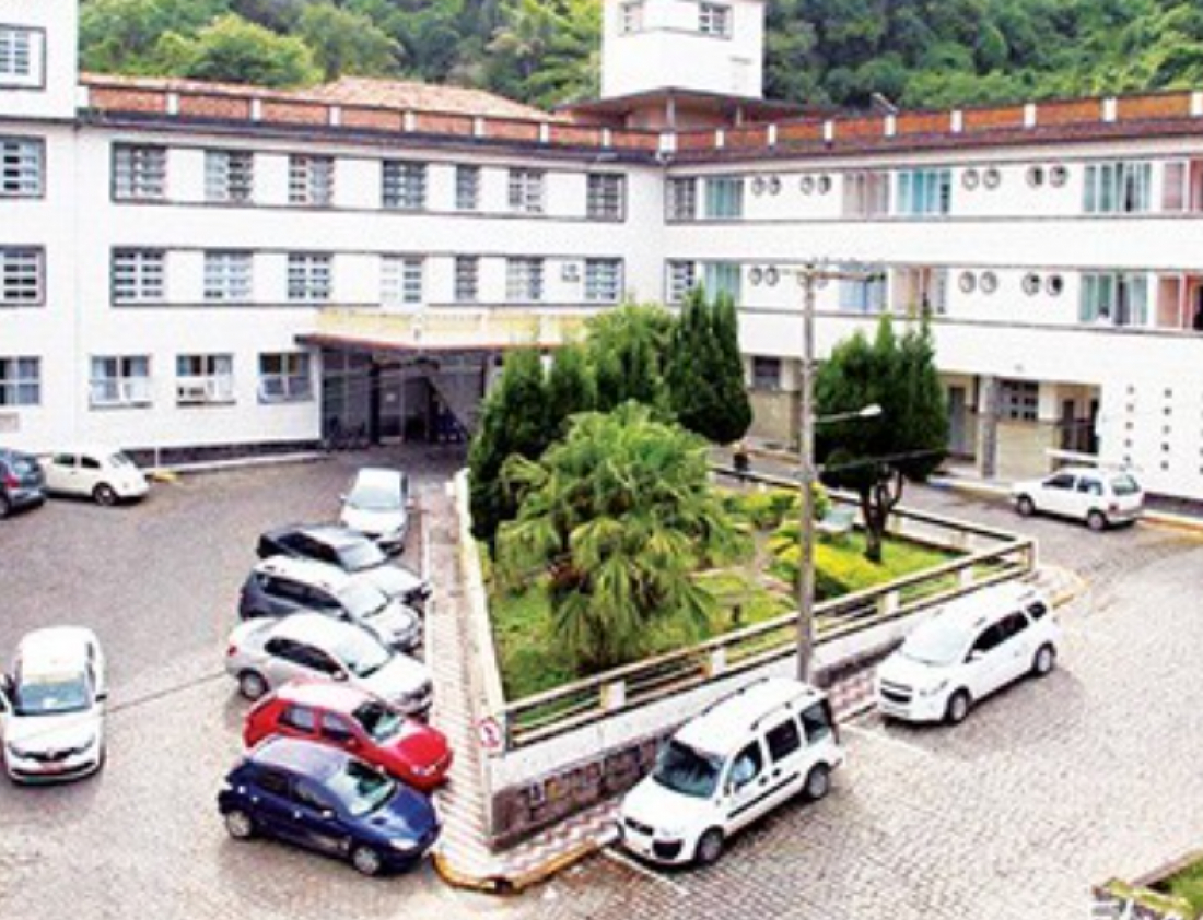 Atualização: Hospital de Caridade Senhor Bom Jesus dos Passos emite comunicado sobre falta de repasses municipais em Laguna
