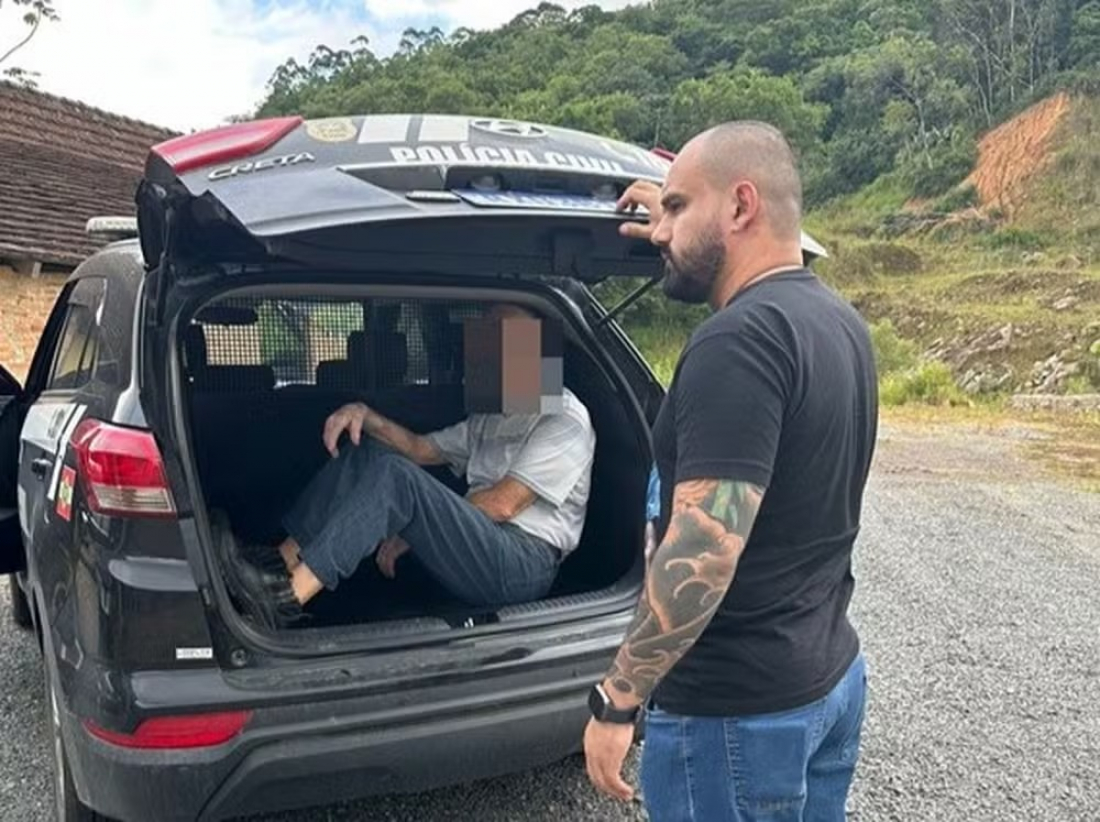 'Benzedor' de 84 anos condenado por abuso de crianças é preso em SC