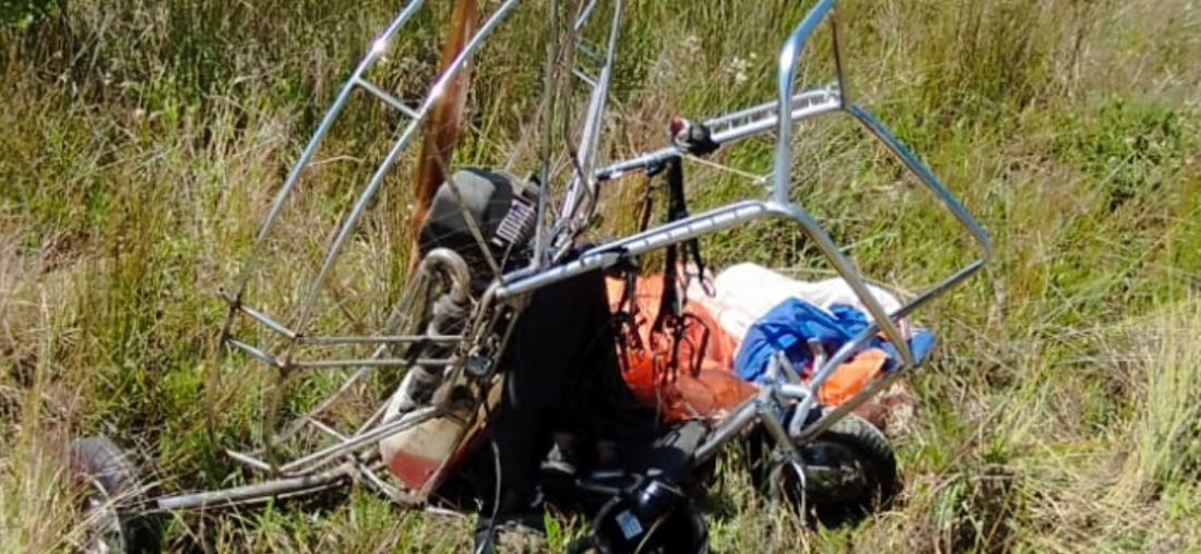 Homem de 53 anos sofre queda de paramotor em Balneário Gaivota