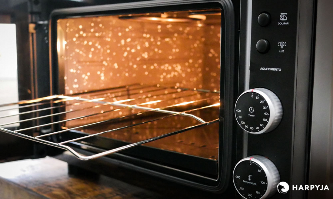 Internacional: Bebê morre após mãe colocá-lo para dormir em forno