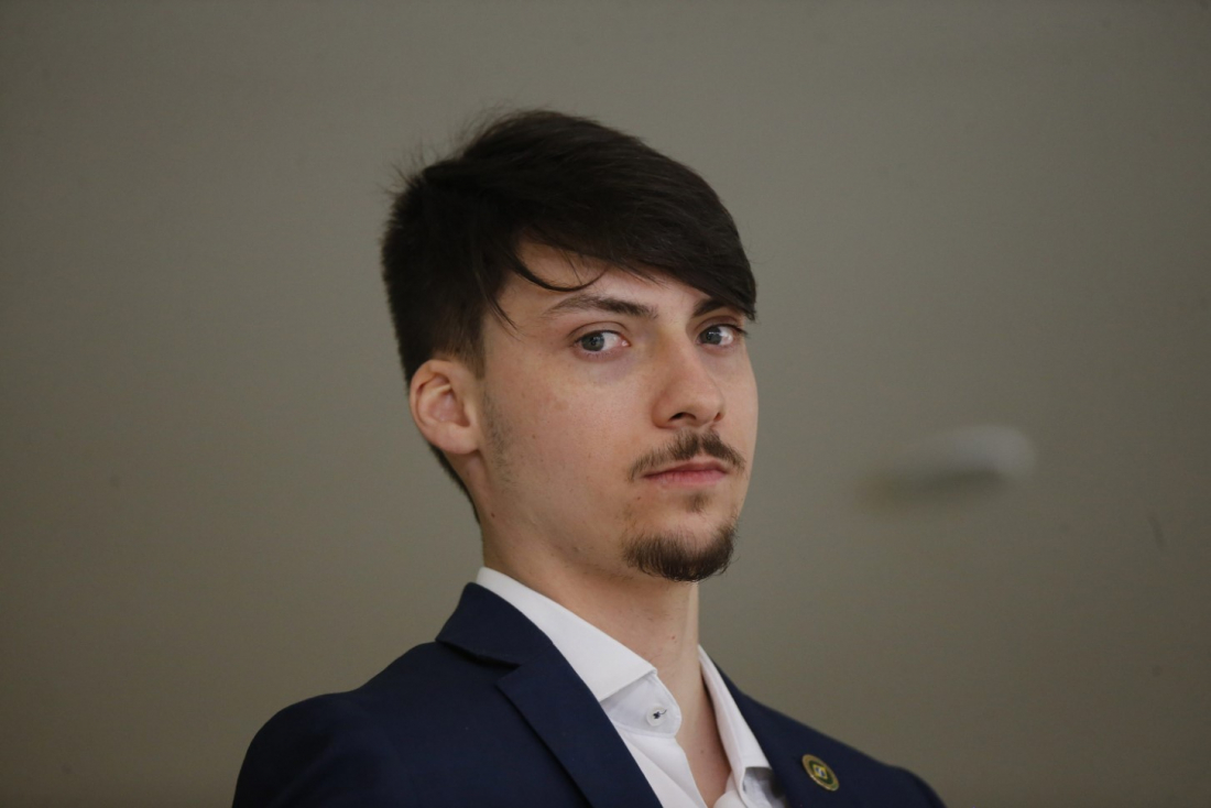 Brasil: Jair Renan é indiciado por falsidade ideológica e lavagem de dinheiro