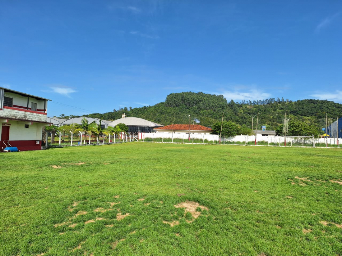 Campos de futebol de Capivari são liberados pela Justiça para atividades recreativas