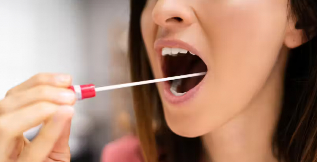 Teste portátil para câncer de mama usa saliva e resultado sai em 5 segundos