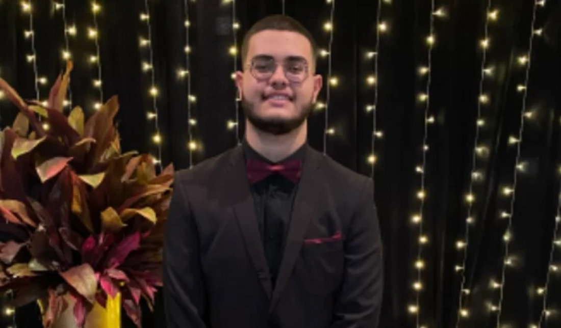 Após juntar doações e realizar cirurgia no olho, jovem tem novo descolamento de retina e precisa de ajuda para custear segundo procedimento