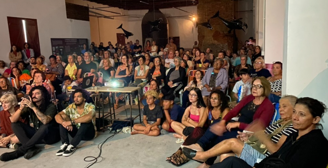 Projeto ‘Cineclube Bicuíra’ inicia em Imbituba com sessões gratuitas e proposta de sensibilizar público a temas ambientais
