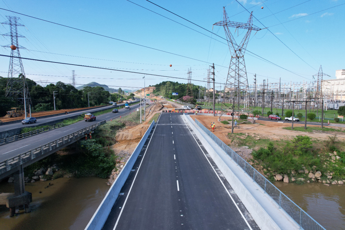 Tráfego está liberado na nova ponte na BR-101 entre Tubarão e Capivari