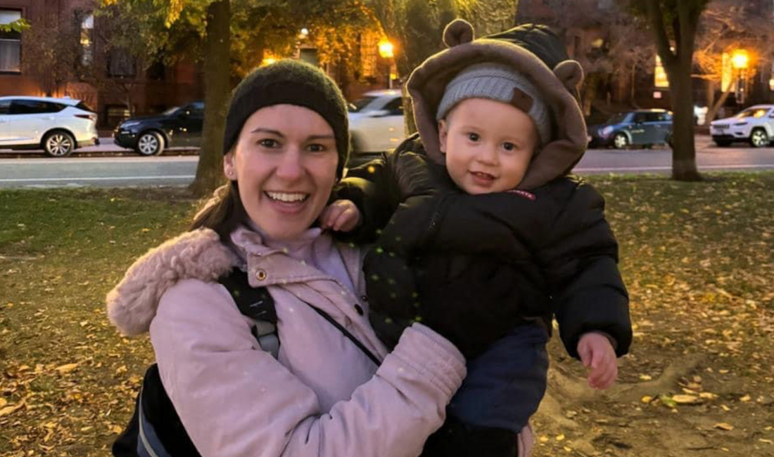 ‘Minha mente desligou’: mãe cita exaustão após morte de filho bebê esquecido em carro em SC