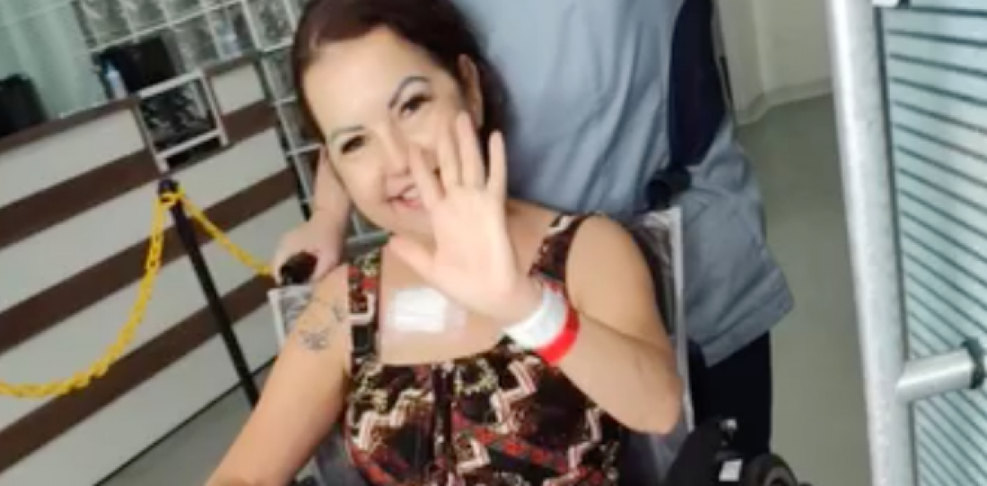 Atualização: Comunicadora Deby já se recupera em casa após a cirurgia