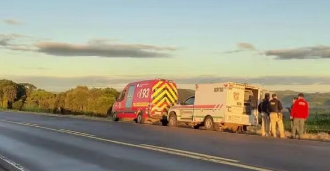 Em SC: caminhão quebra e motorista morre atropelado ao desembarcar para pedir ajuda