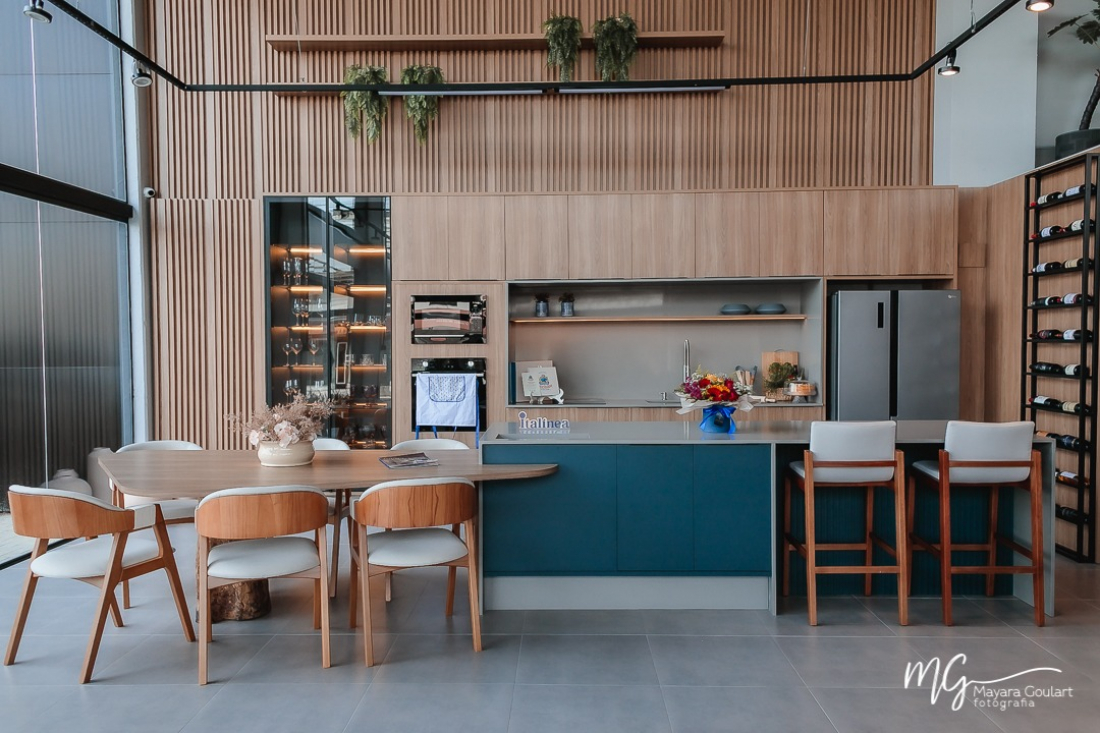 Italínea Tubarão celebra mil famílias atendidas e inaugura maior showroom da região