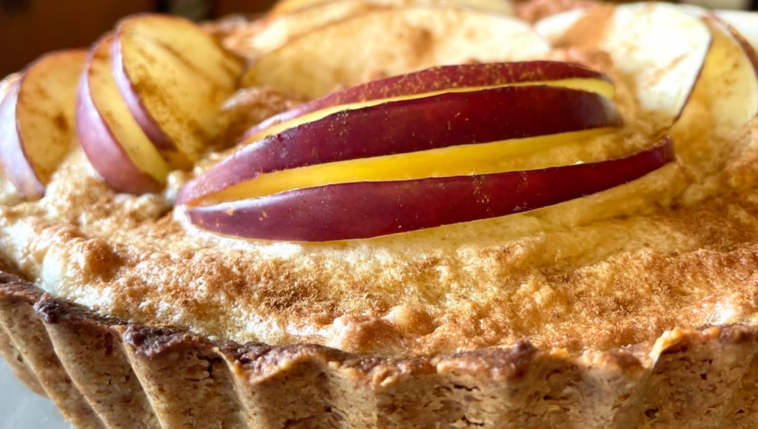 Coluna de Cláudia Levandoski: tortinha de maçã com suspiro saudável