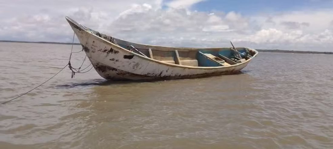 No Brasil: Polícia Federal investiga barco com corpos no litoral do Pará