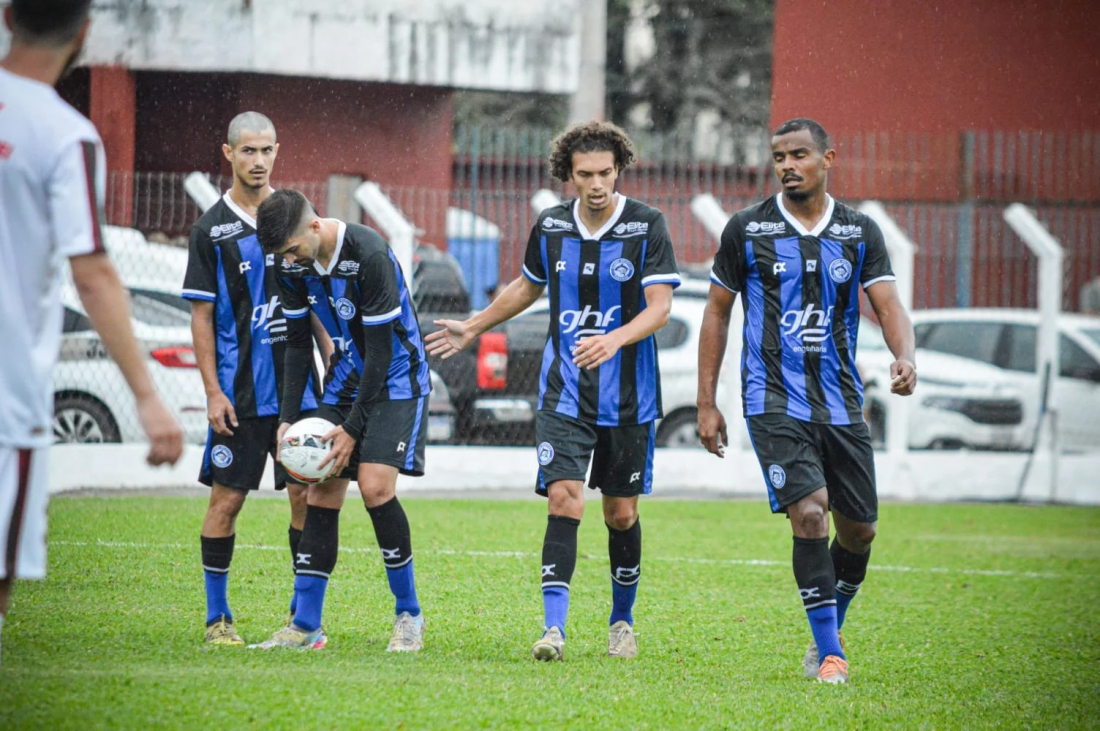 Tubarão pode ser impedido de contratar jogadores por dívida antiga