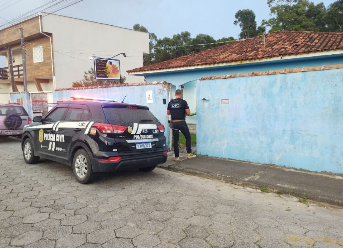 Ações da Polícia Civil desmantelam organização criminosa em Laguna