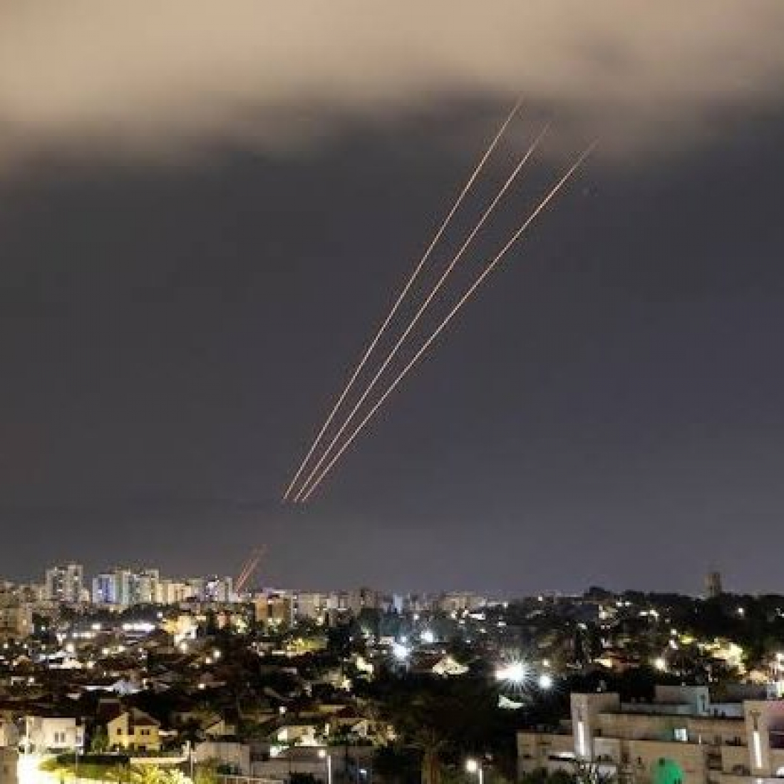 Mundo: Israel lança ataque com misseis contra o Irã