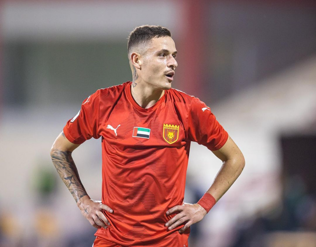 Tubarão acerta com dois jogadores do futebol paulista