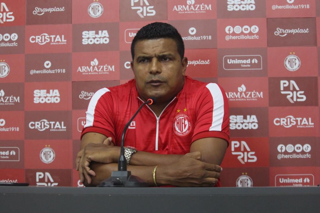 Alexandre Lopes deixa o comando do Hercílio Luz