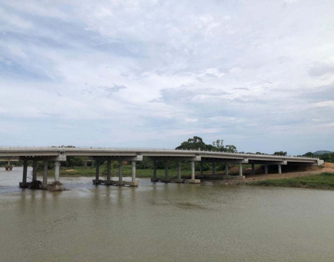 Amurel lança licitação para pavimentação da Ponte da Amizade