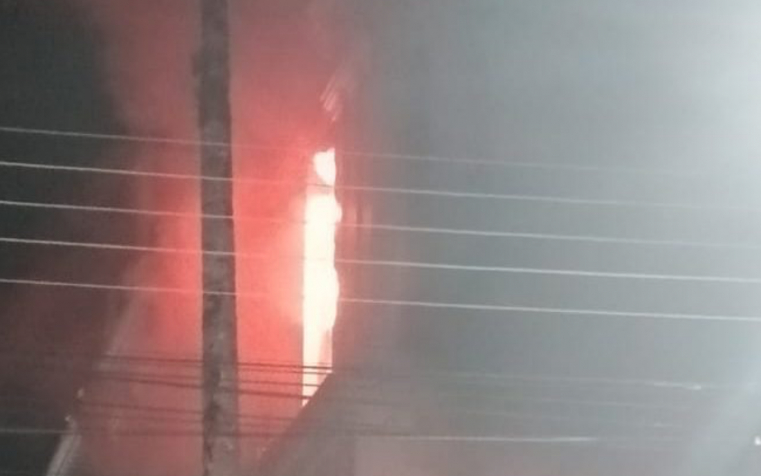 Vídeo: Torre da Catedral São João Batista, de Rio do Sul, pega fogo