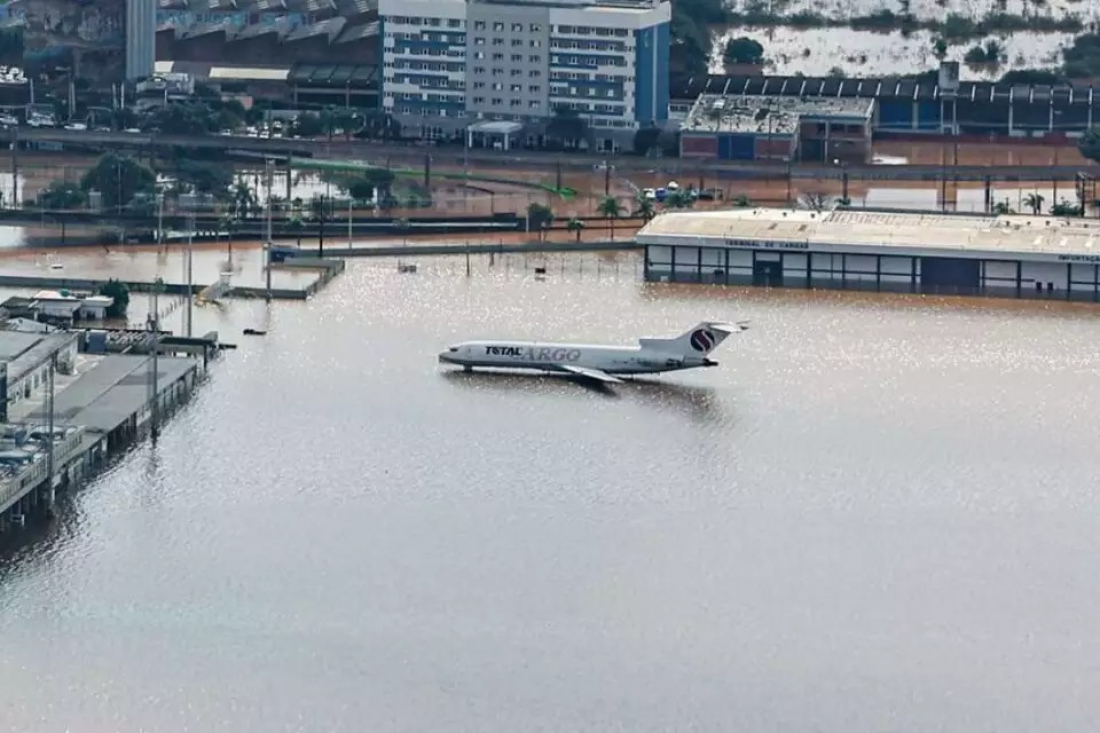 No RS: Aeroporto Salgado Filho segue alagado e deve reabrir apenas no final de maio
