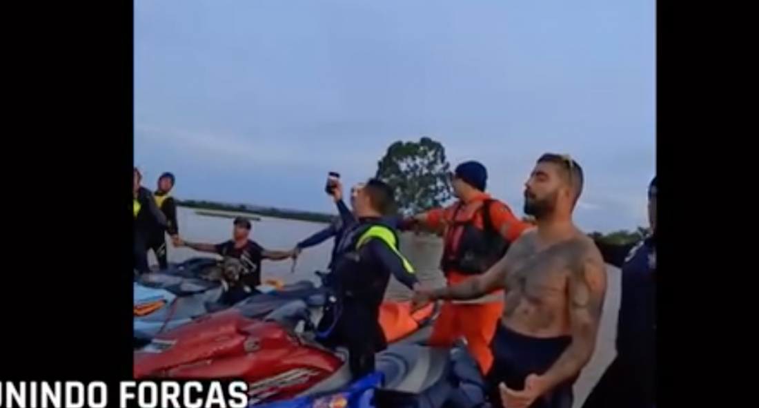 (Vídeo) Equipes de Pedro Scooby e Lucas Chumbo se unem com João Baiuka para resgates no RS