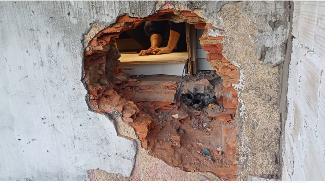 (Vídeo) Bandidos quebram parede e furtam posto de combustíveis nesta madrugada em Tubarão