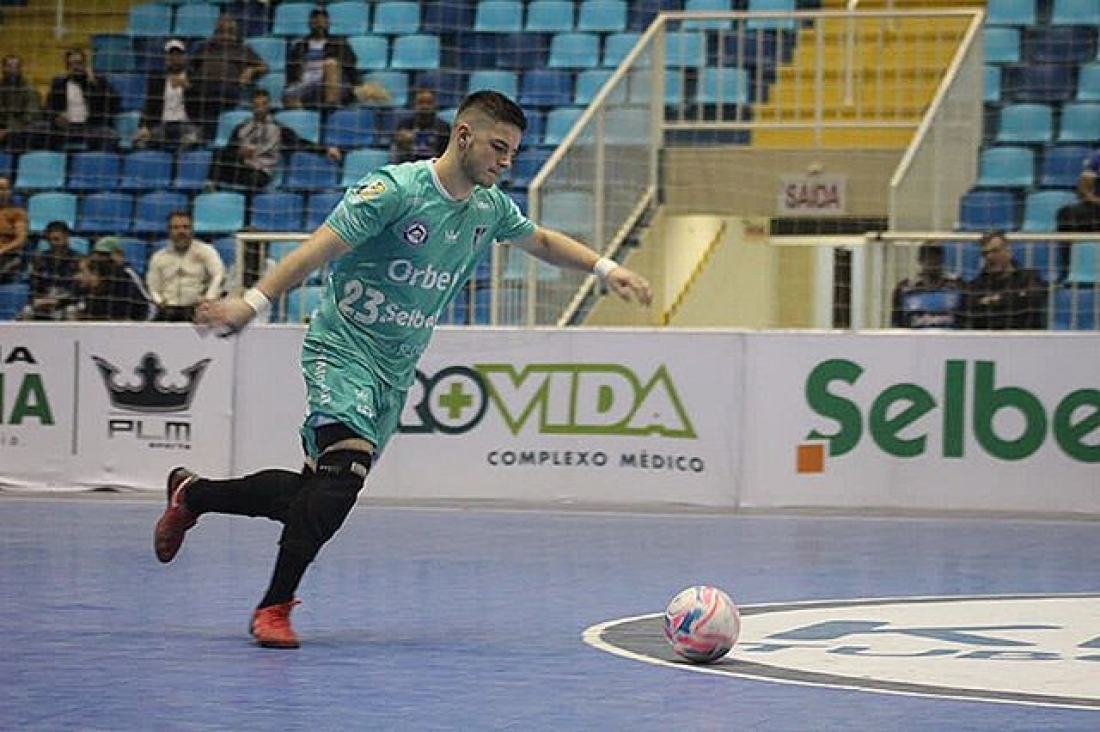 Goleiro formado na base do Tubarão Futsal é convocado para a Seleção Brasileira
