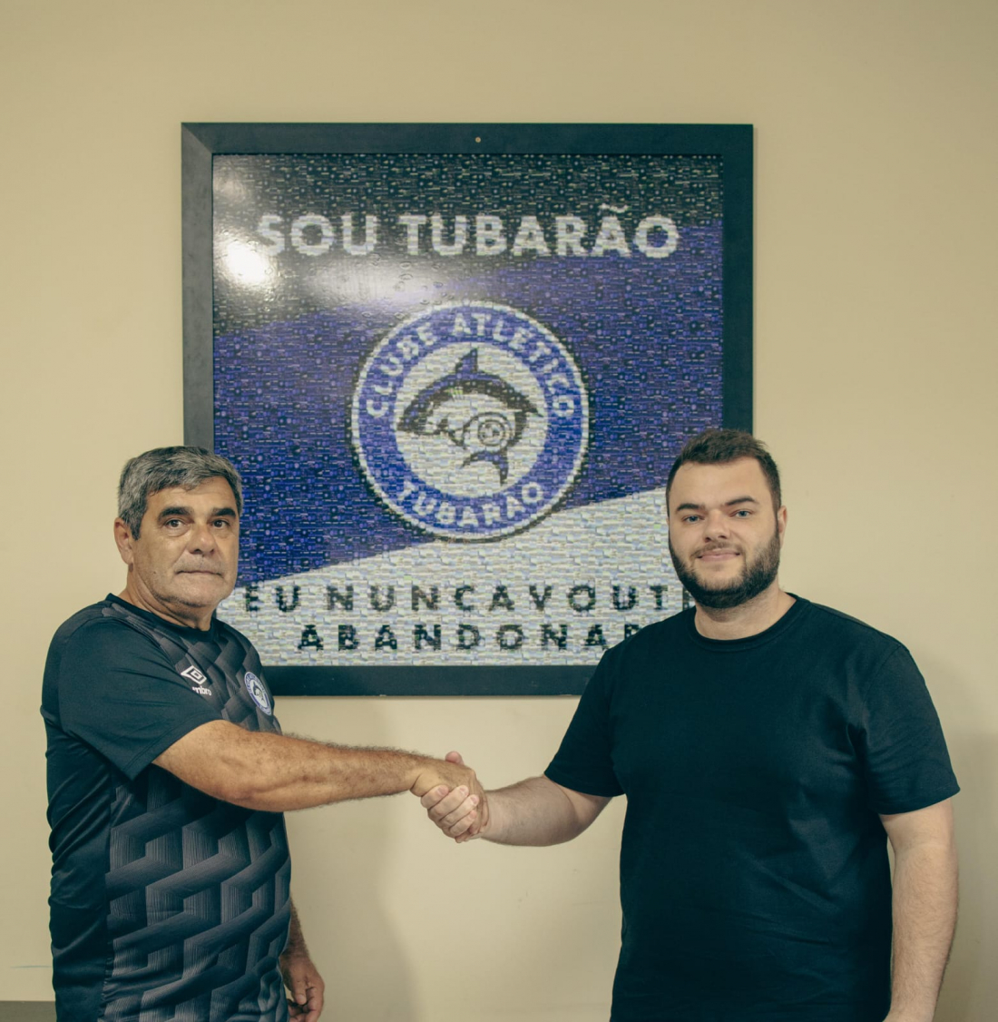 Tubarão anuncia parceria com empresa de gerenciamento de jogadores