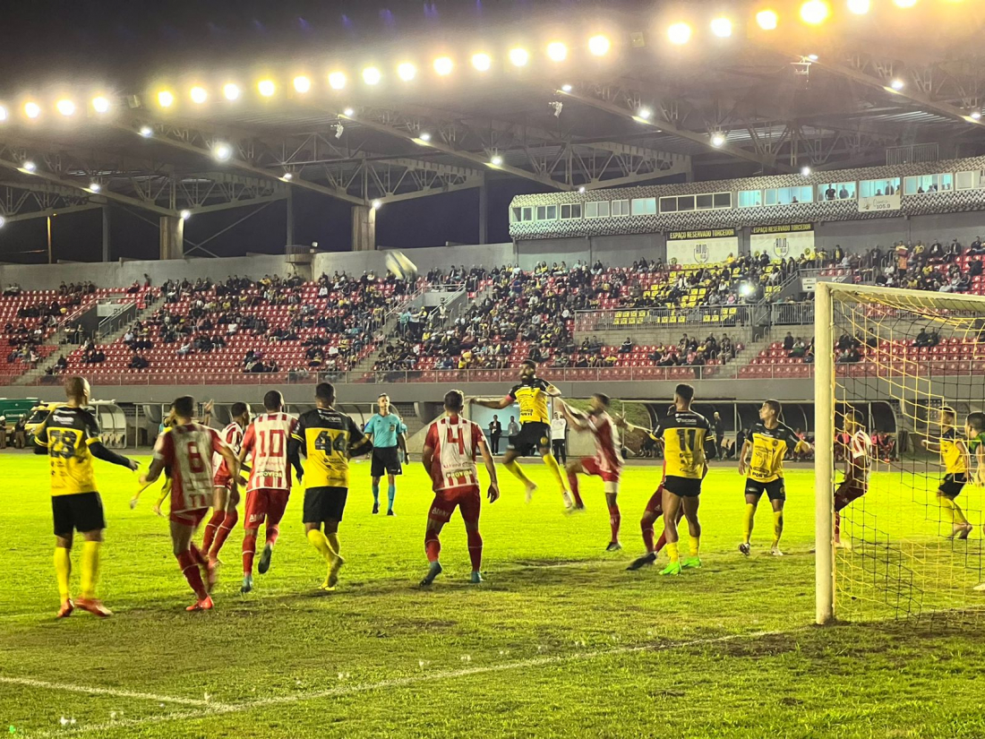 Fora de casa, Hercílio Luz fica no empate sem gols contra o Cascavel