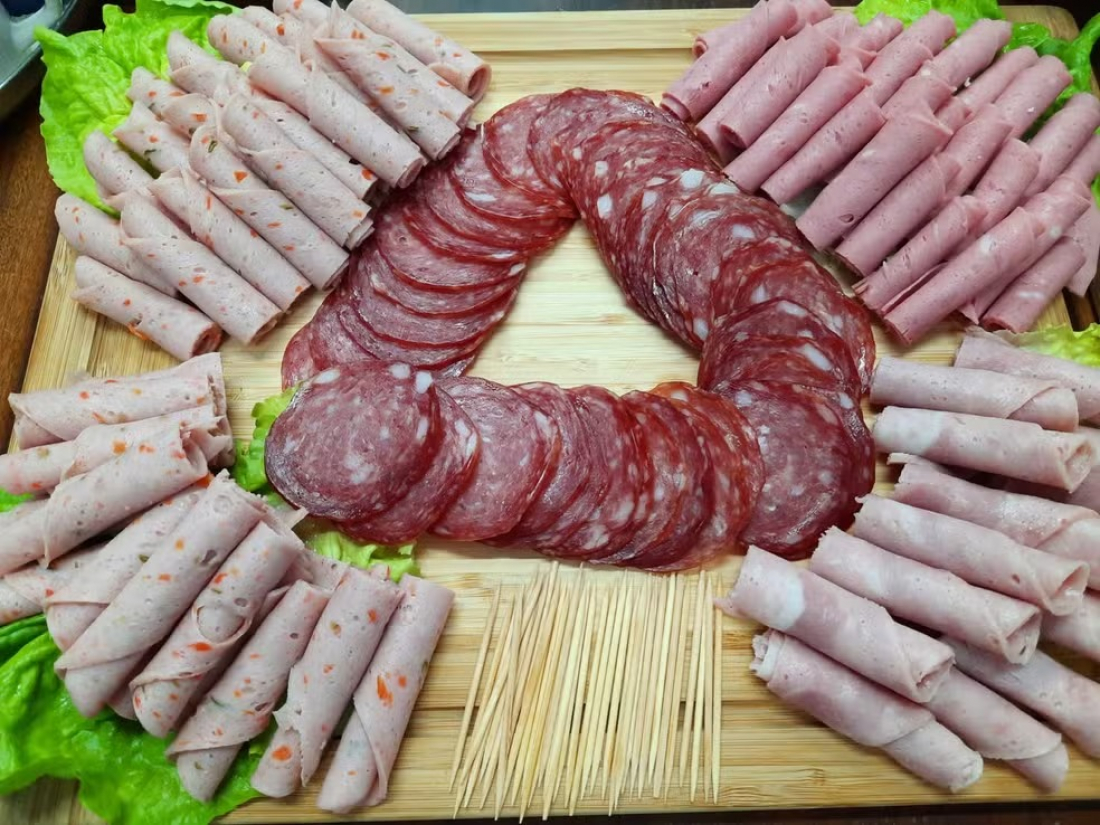 Venda de produtos de origem animal do RS é autorizada em SC como auxílio a produtores afetados pelas chuvas