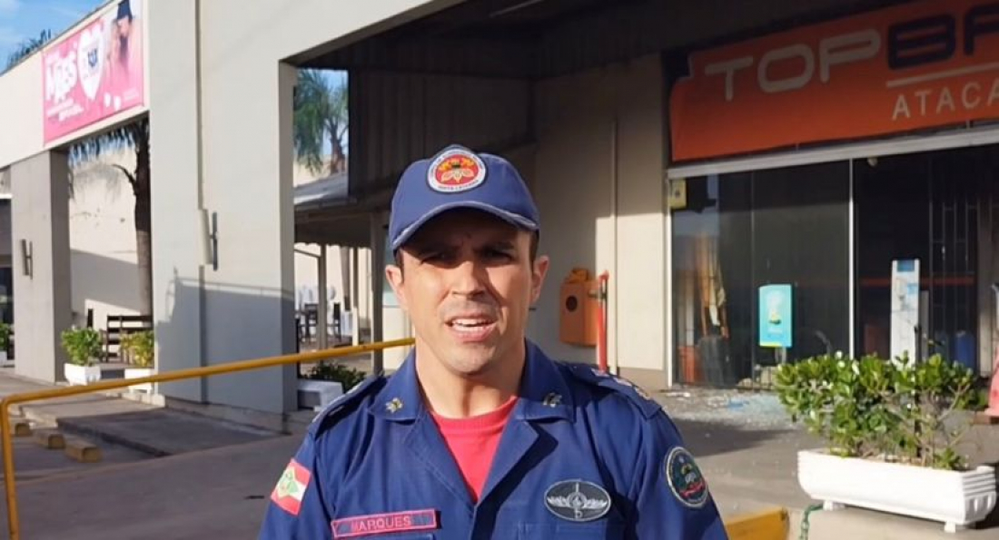 (Vídeo) Perícia sobre incêndio na Top Brasil de Tubarão deve ser concluída em três semanas