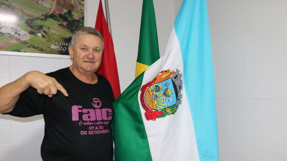 Prefeito de município catarinense é encontrado morto em casa