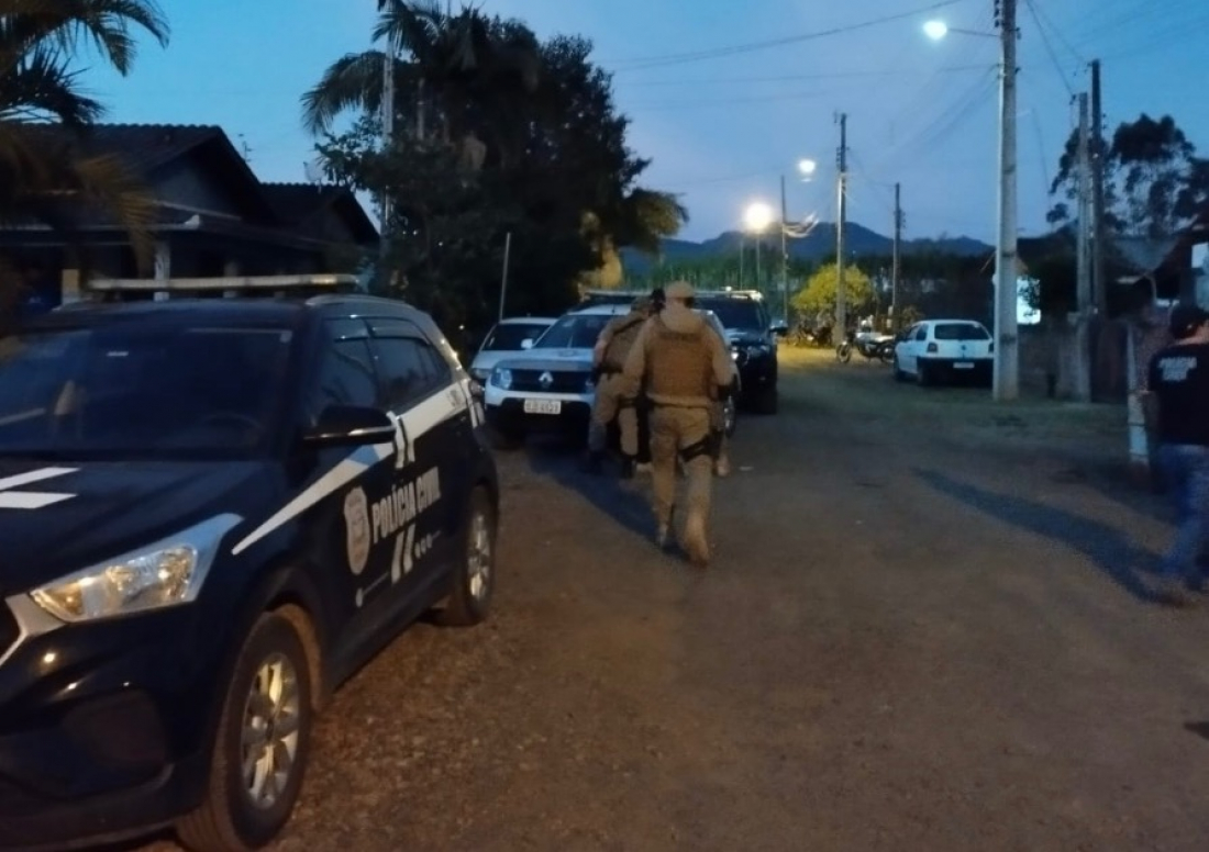 Homem consegue escapar após ser espancado e enterrado vivo no Sul de SC