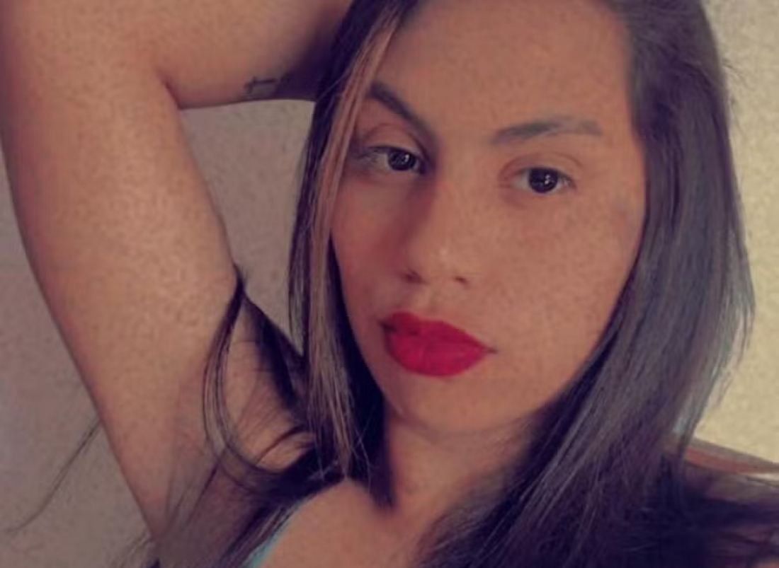 Em SC: homem mata mulher na frente da filha de 7 meses após desconfiar de traição, diz PM