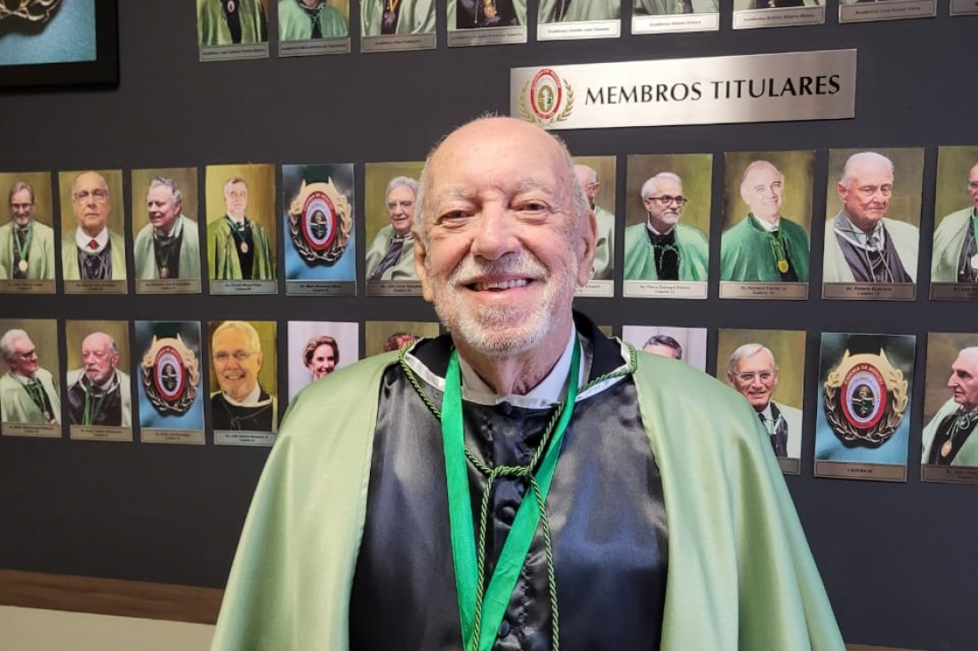 Dr. Arary é membro emérito da Academia de Medicina do Estado