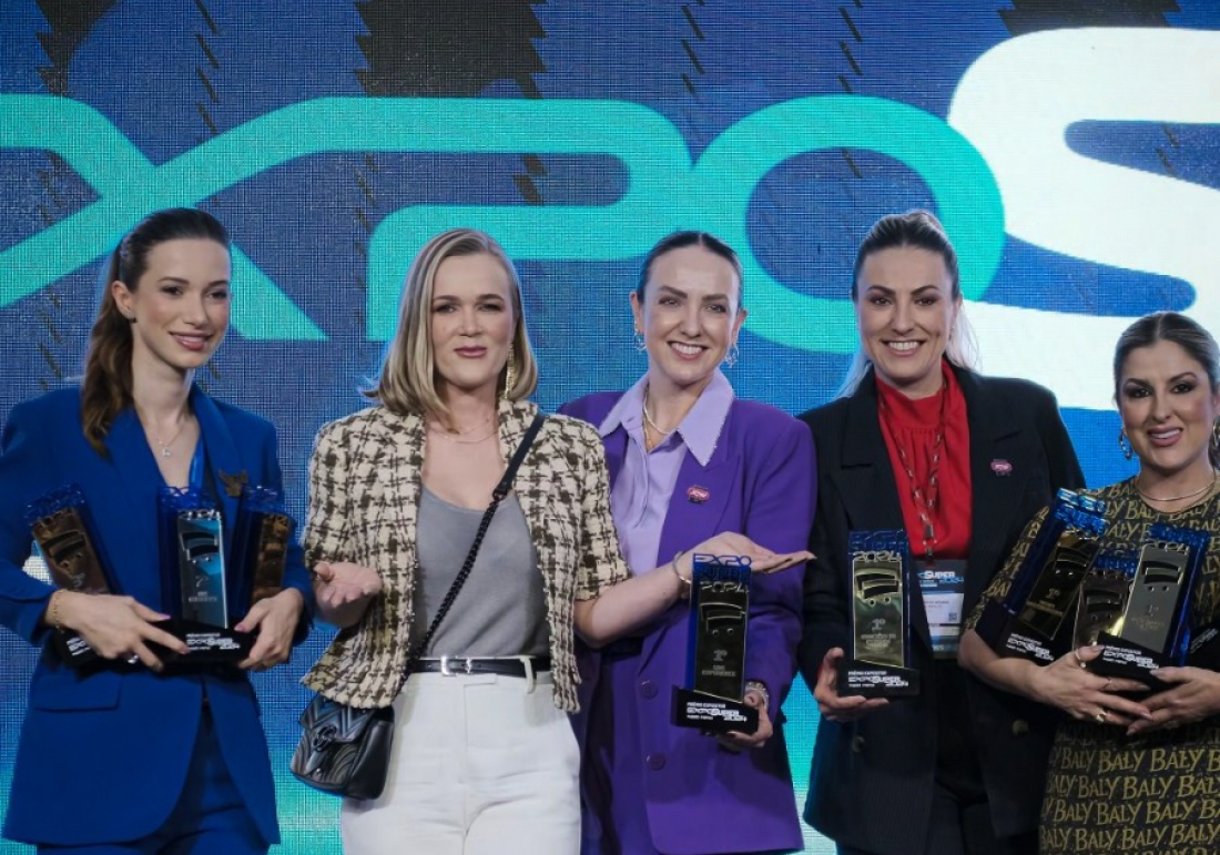 Escritório Juliana Loffi conquista 10 prêmios e brilha na Exposuper 2024