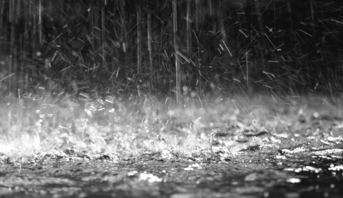 Frente fria traz chuva forte a SC no final de semana; temperaturas ficam mais amenas