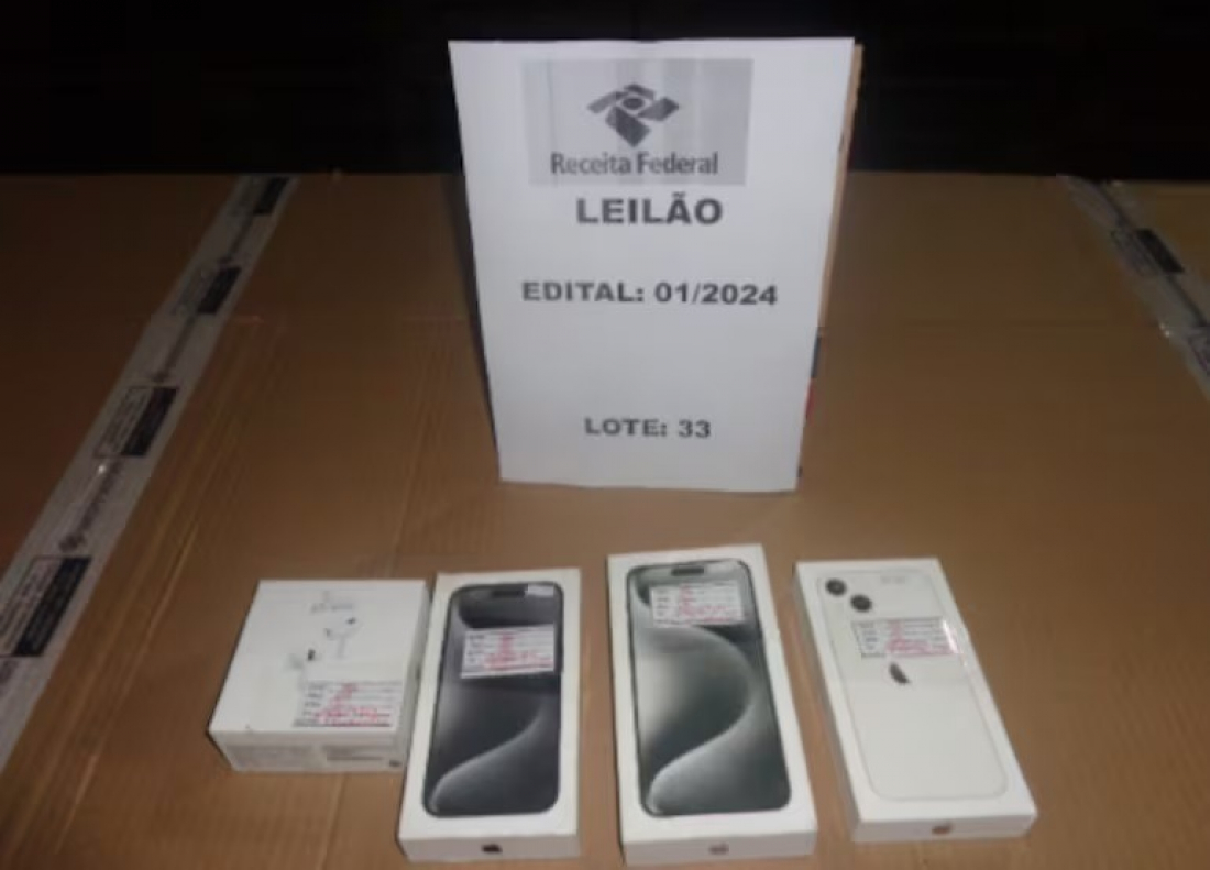 Leilão da Receita Federal tem iPhone 15 por R$ 840 e Uno por R$ 500